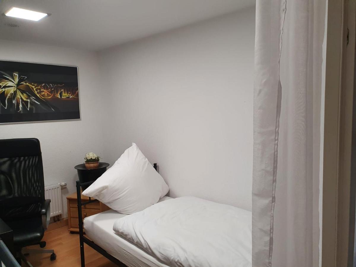 Ferienwohnung/Montagewohnung Paderborn Esterno foto